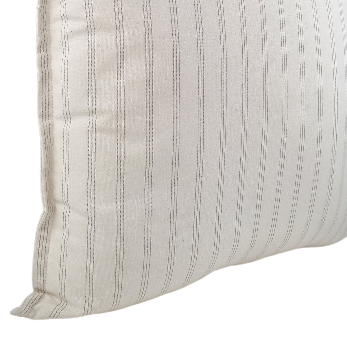 Almofada DINJA 50x50 Linho Cru com risca fina tripla Castanha e rebordo