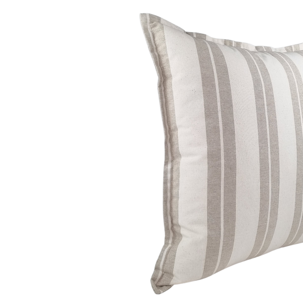 Almofada DINJA 50x50 Linho Cru com risca larga dupla Castanha e rebordo