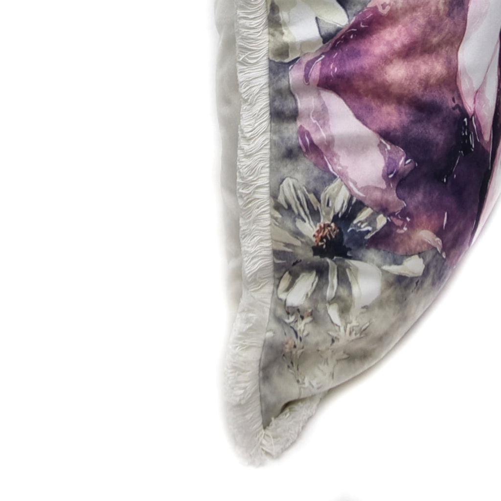 Almofada FJURI 45x45 Floral Roxo com Franja Branca