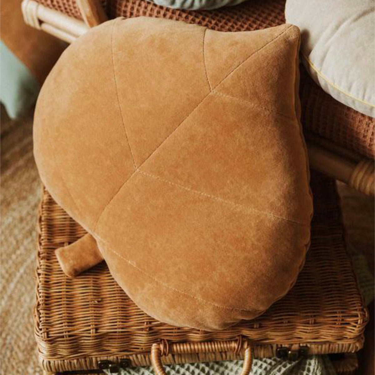 GIBBI Children's Pillow Caramel Brown Leaf