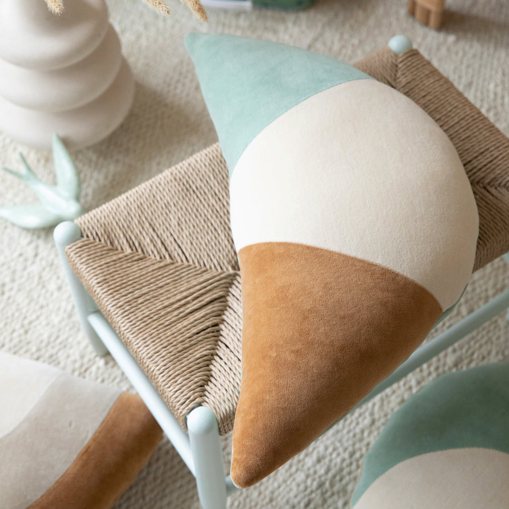 GIBBI Sunset Water Green Children's Pillow