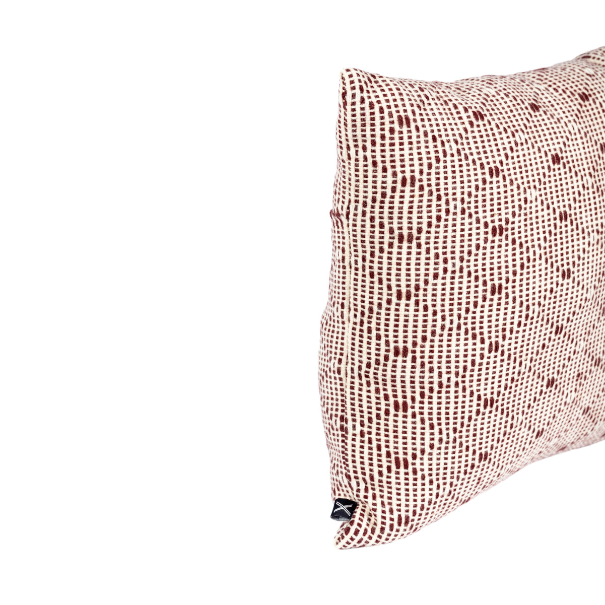 Almofada HEMMEK 45x45 Lã Bordeaux em padrão contorno