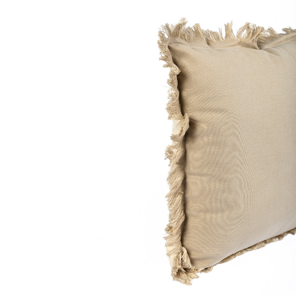KULURI 45x45 Cotton Cushion in 2 Beige Tones with Fringe | ❤️ @casaparanos