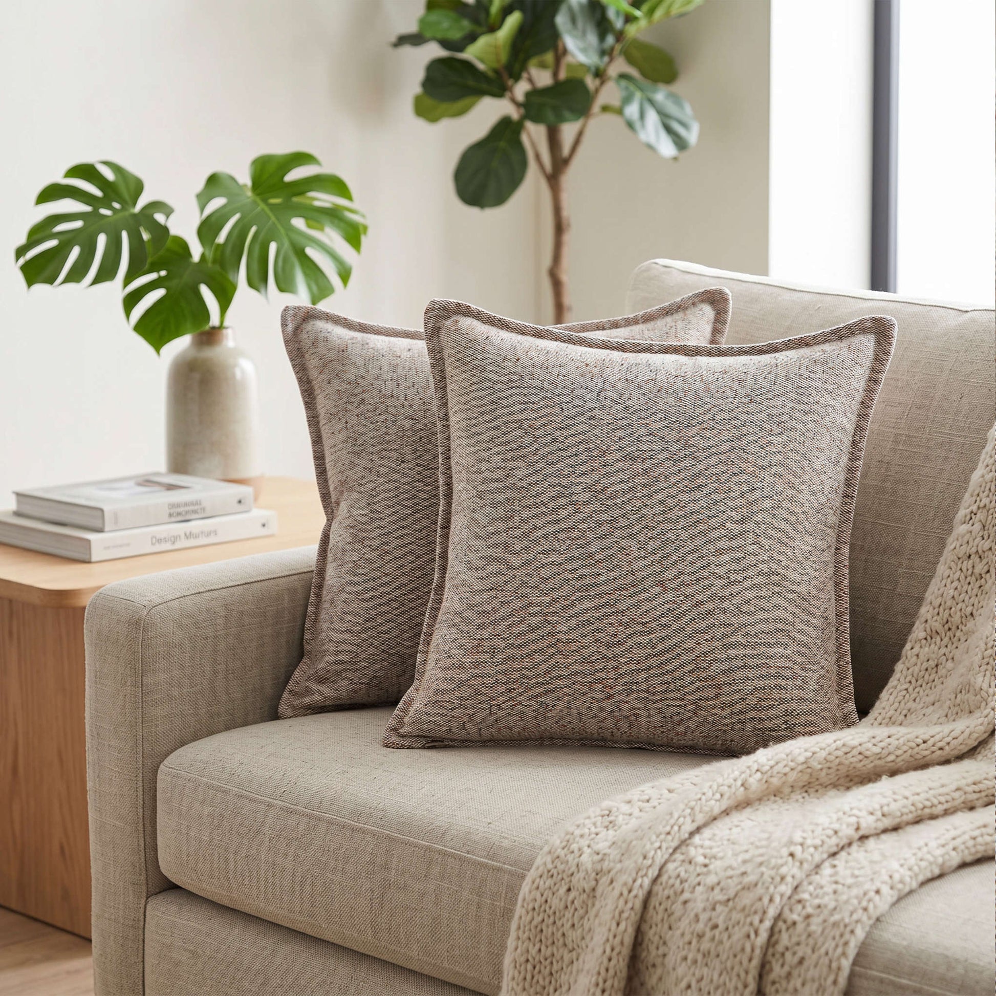 Cushion KULURI 50x50 in shades of Green and palette