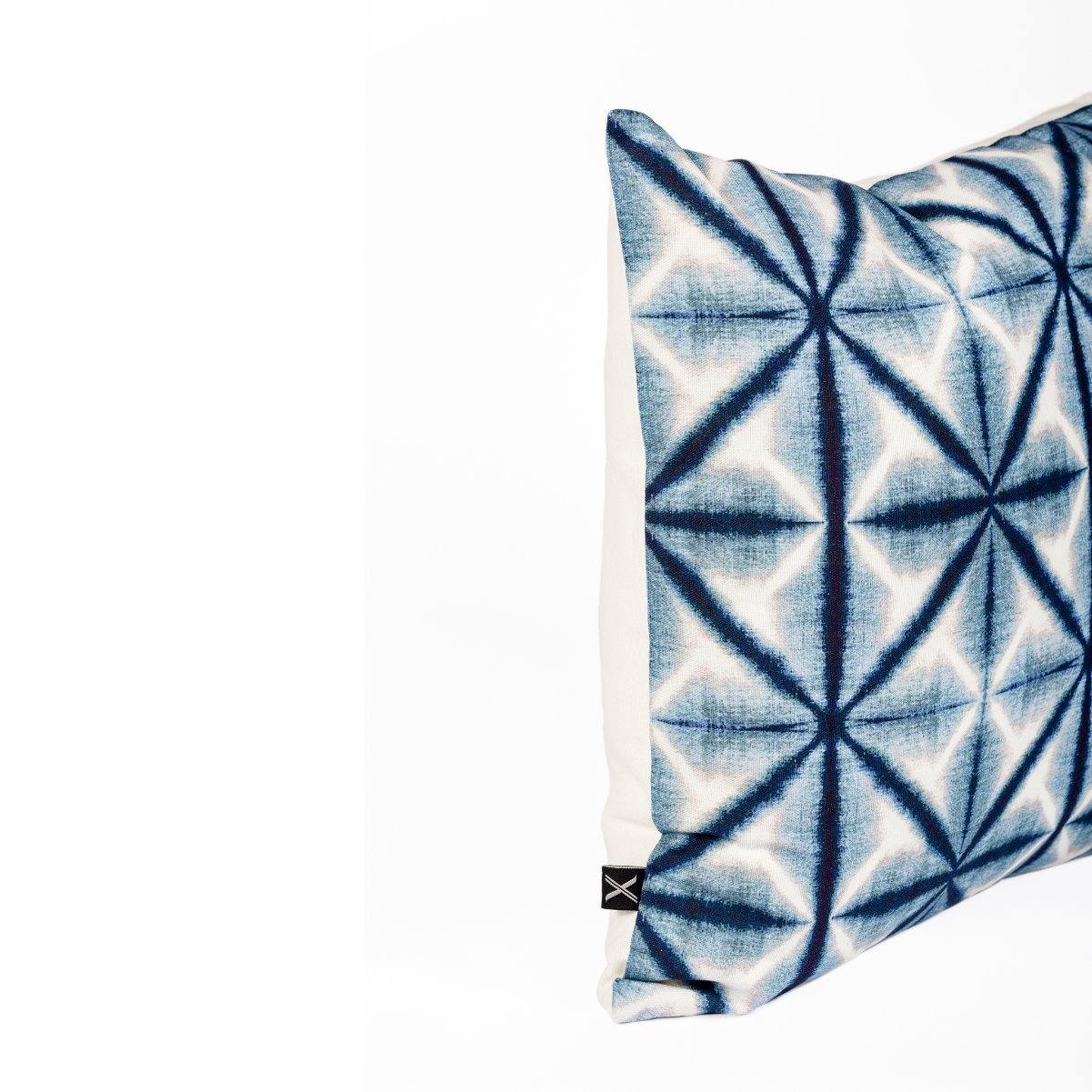 Almofada MUDELL 45x45 Tie Dye Azul - KUXIN // Home Fashion