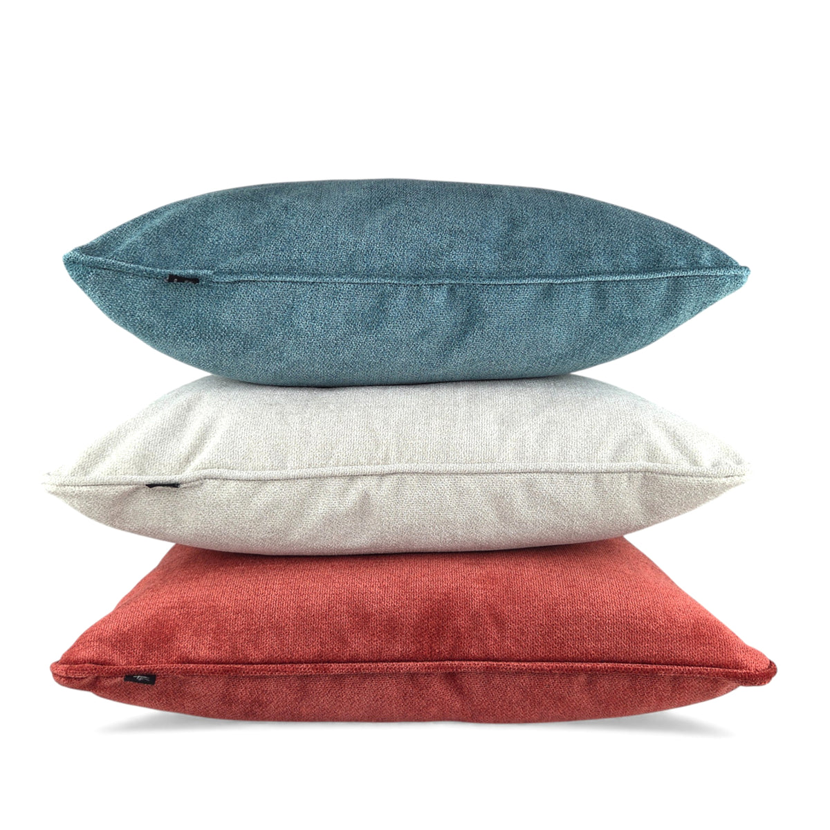 Cushion BELLUS 50x50 in petrol blue velvet with piping