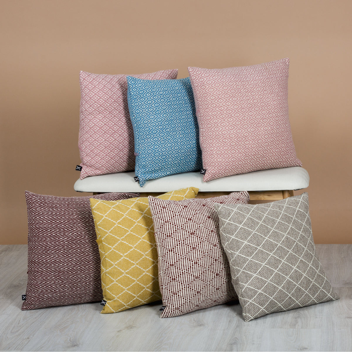 Almofada HEMMEK 45x45 Lã Azul em padrão diamante