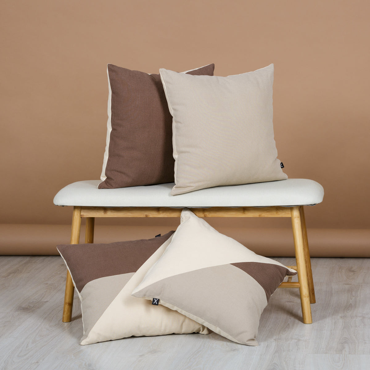 Almofada KULURI 45x45 Algodão 2 Tons Bege | ❤️  @casaparanos